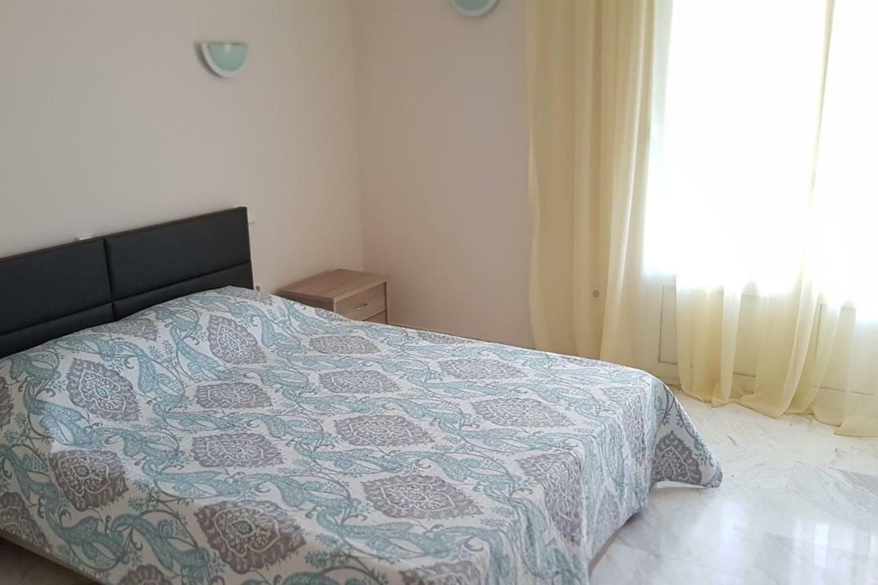 Galini Apartment لوتراكي المظهر الخارجي الصورة